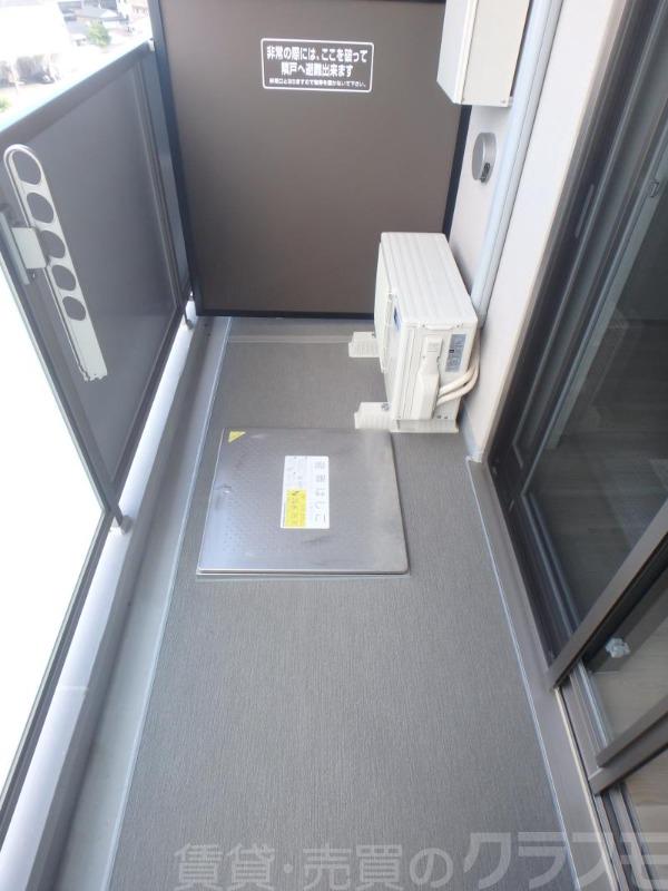 19/30 バルコニー