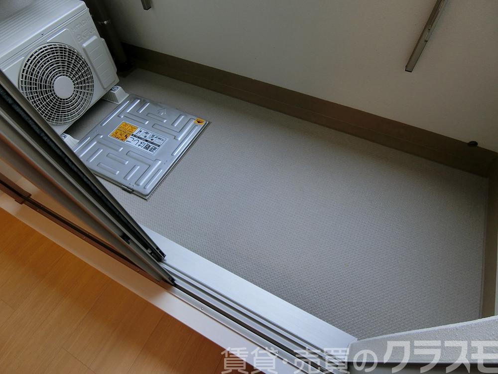 25/30 バルコニー