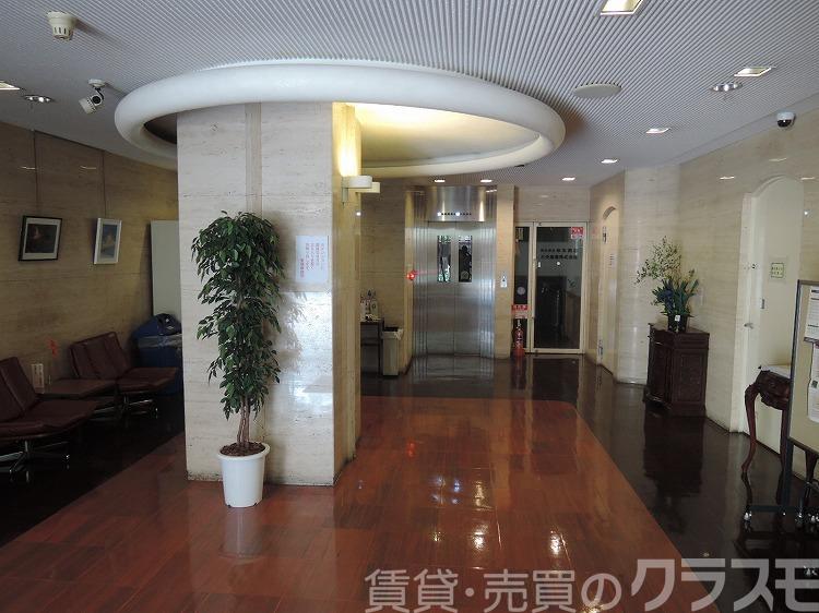 29/30 エントランス