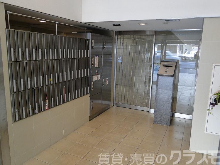 2/3 エントランス