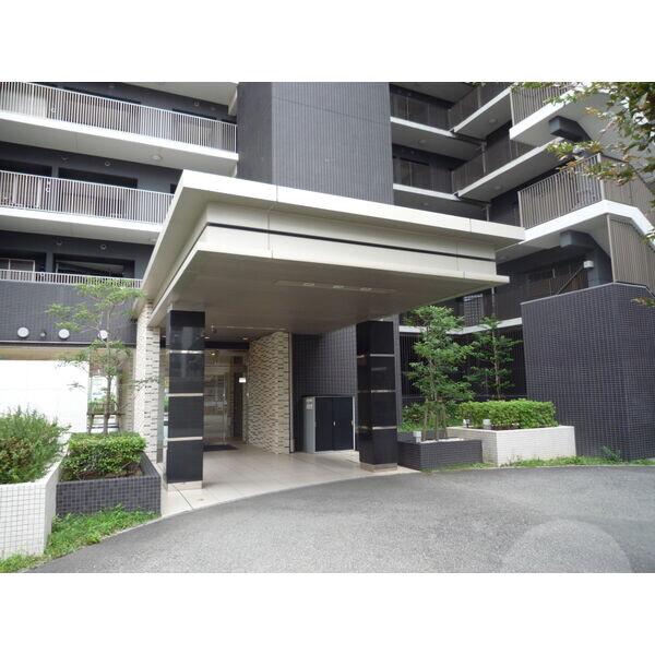 14/22 エントランス