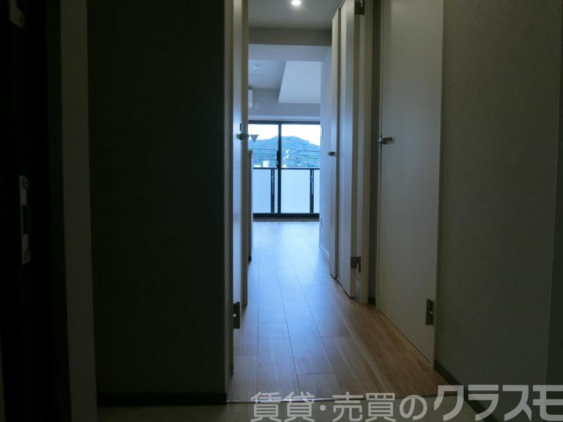 13/30 玄関