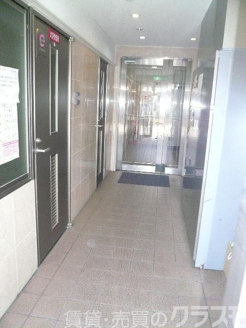 2/3 エントランス