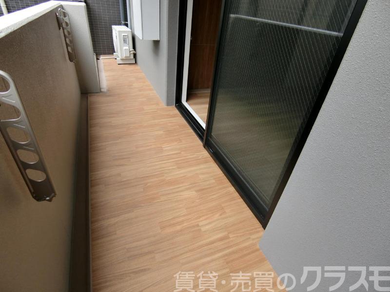 23/30 バルコニー