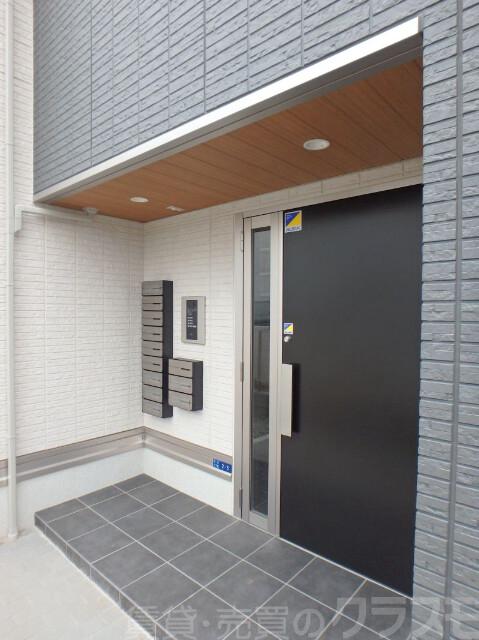 14/26 エントランス