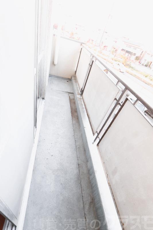 13/20 バルコニー