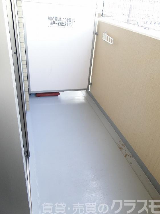 25/30 バルコニー