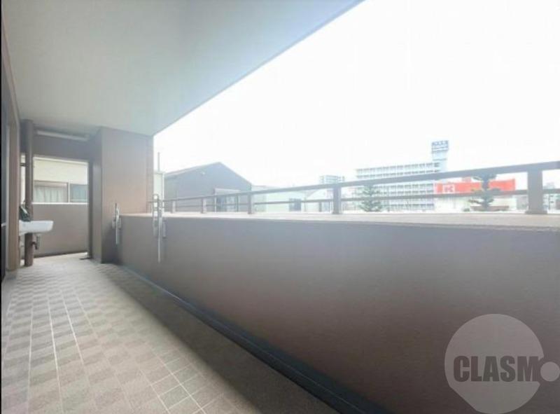 20/30 バルコニー