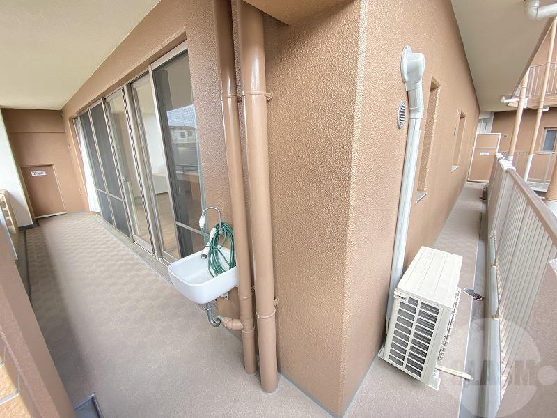 22/30 バルコニー