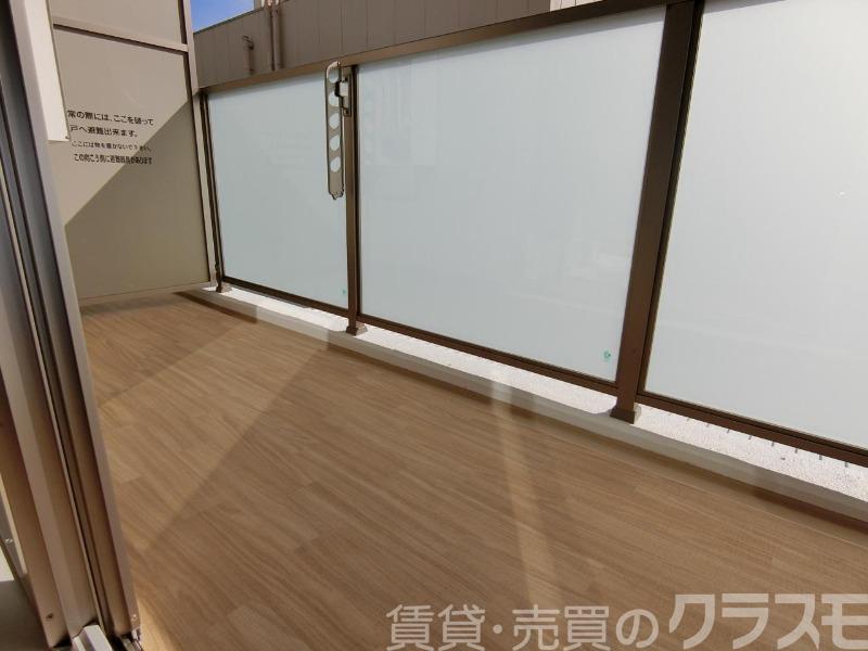 25/30 バルコニー