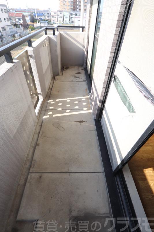 20/22 エントランス