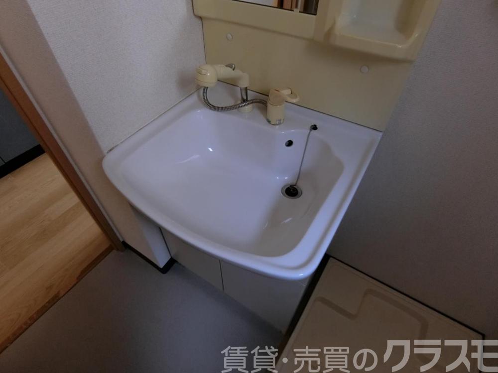 22/30 洗面