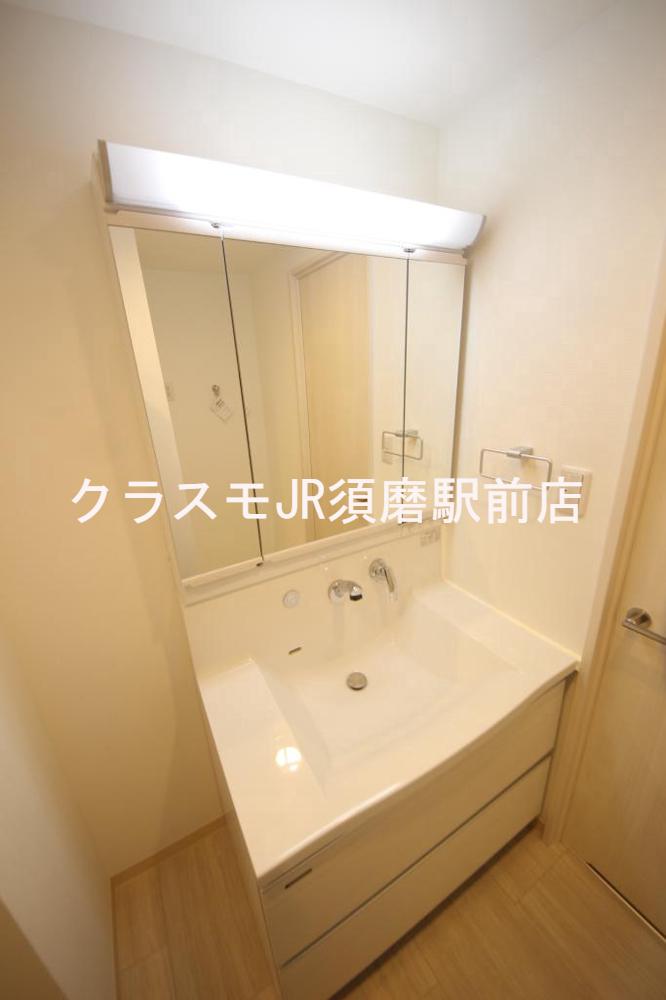 13/30 洗面