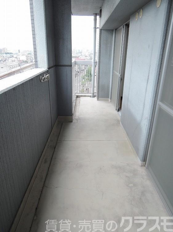 26/30 バルコニー