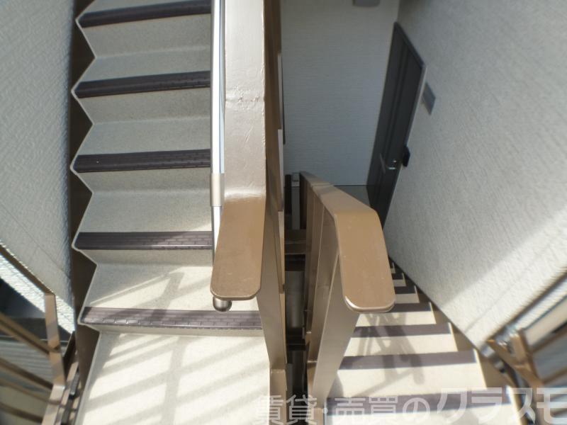 29/30 エントランス