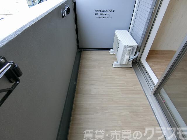 25/30 バルコニー