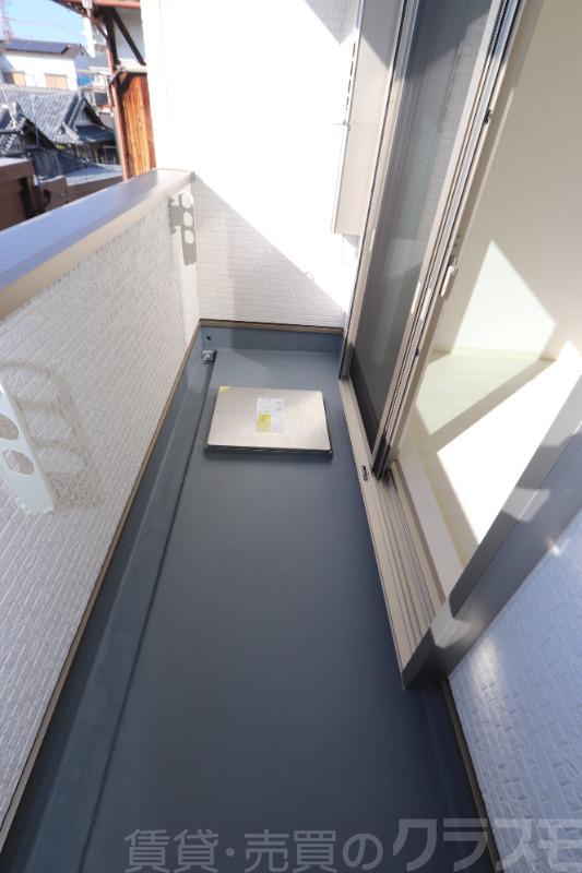 13/19 バルコニー