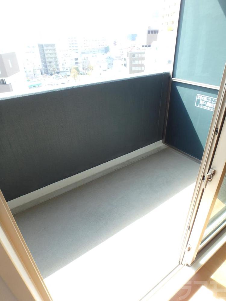 17/30 バルコニー