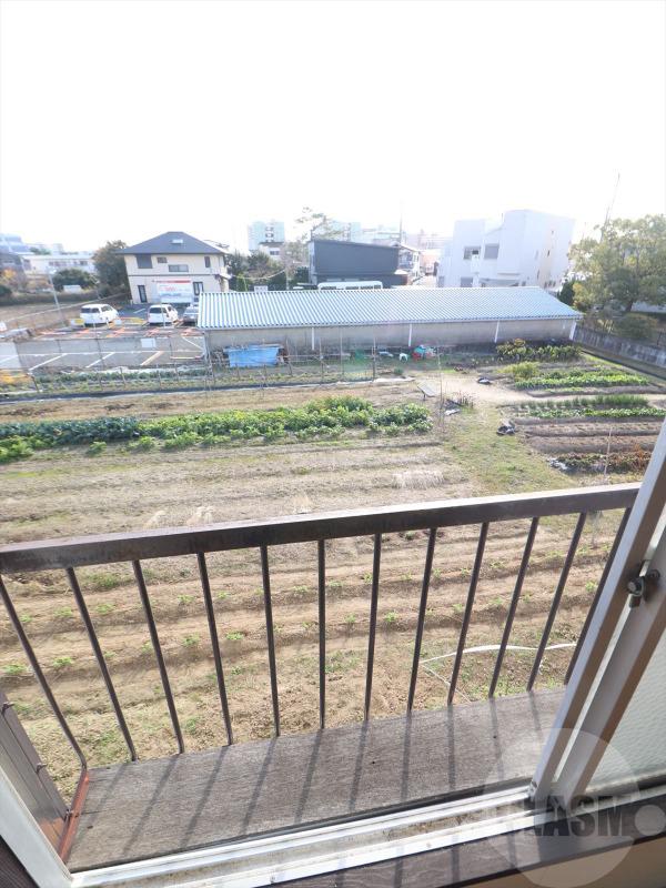 16/30 バルコニー