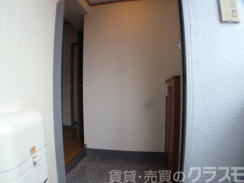 18/30 玄関