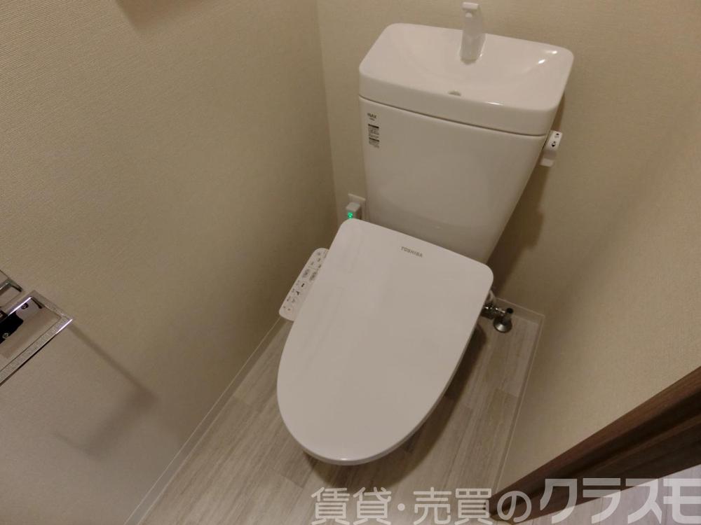 20/30 トイレ