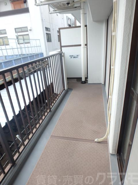 20/30 バルコニー
