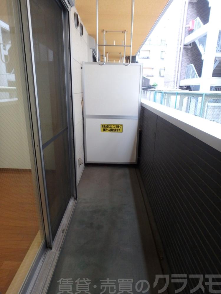 14/28 バルコニー