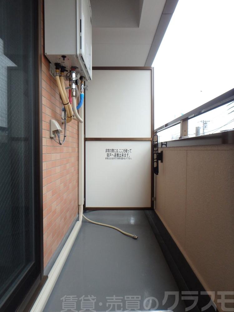 25/30 バルコニー