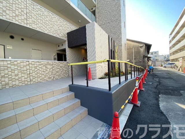 3/8 エントランス