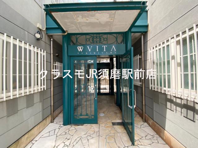 17/27 エントランス