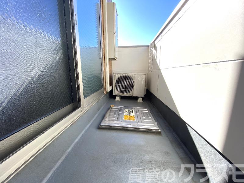 16/27 バルコニー