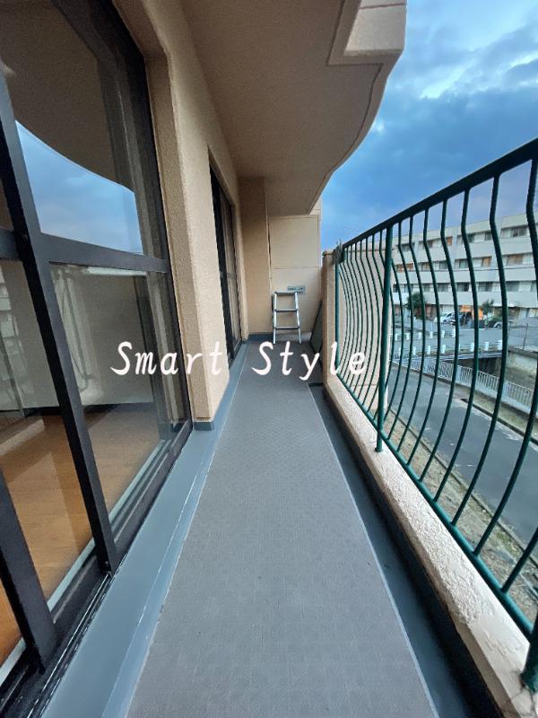 20/30 バルコニー