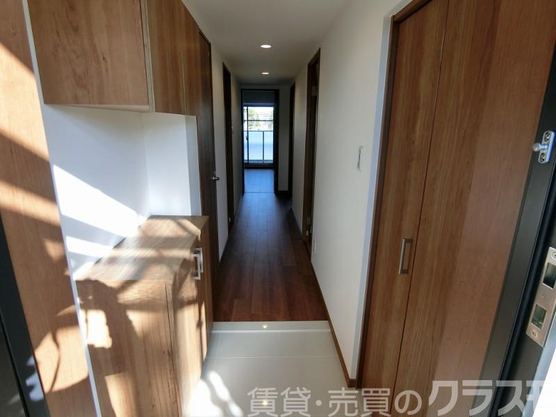 18/30 玄関