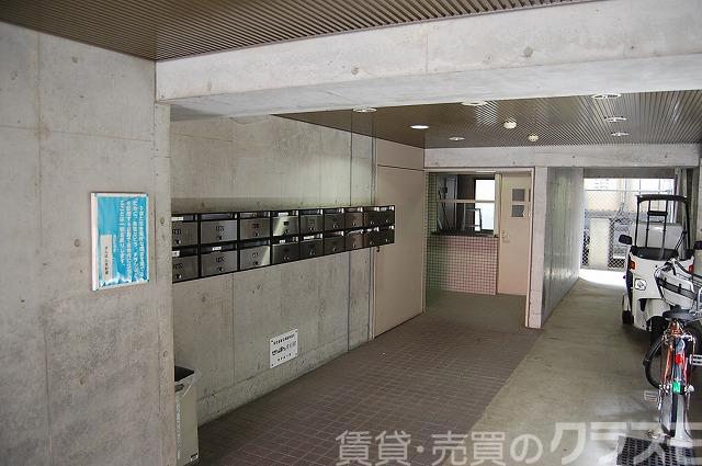 29/30 エントランス