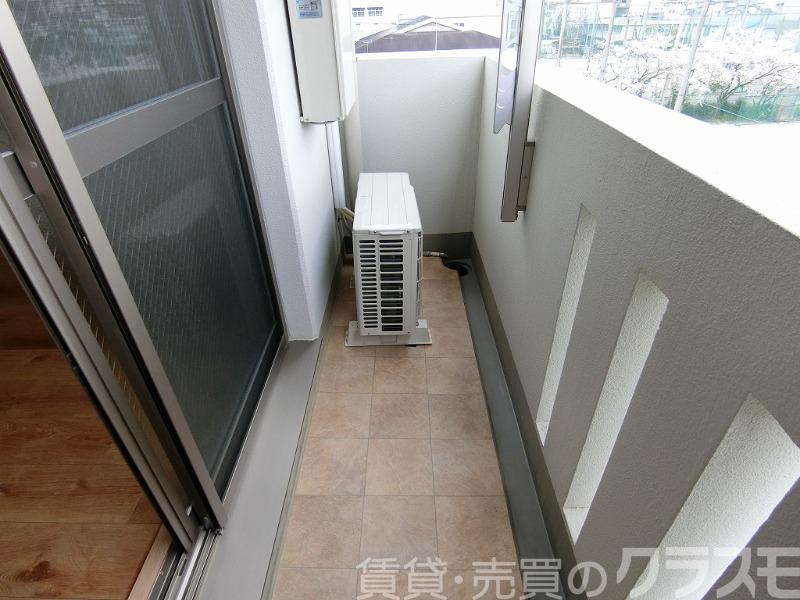 25/30 バルコニー