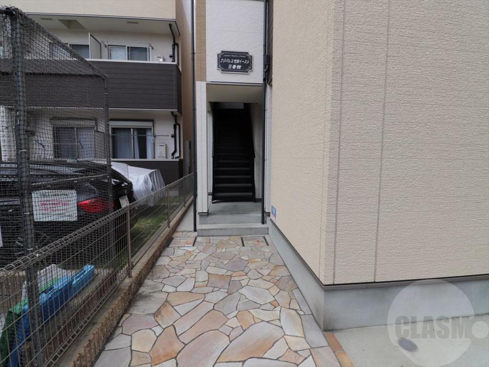 3/10 エントランス