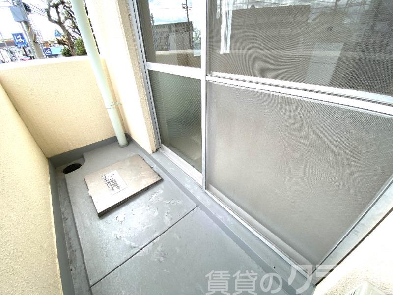 16/27 バルコニー