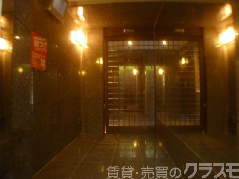 2/3 エントランス