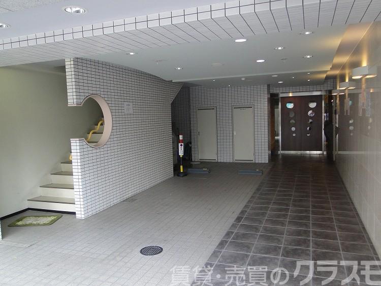 29/30 エントランス