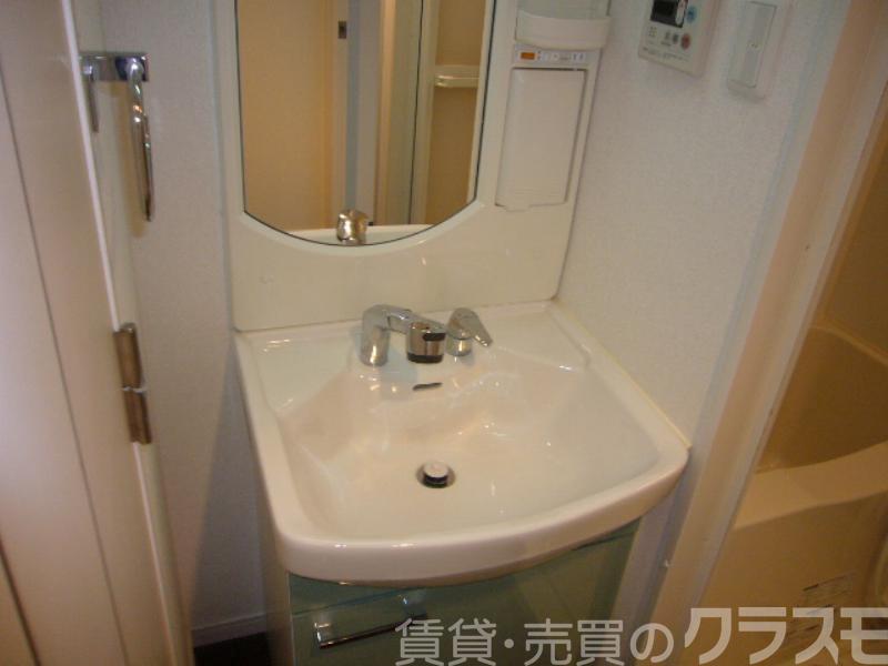 21/30 洗面