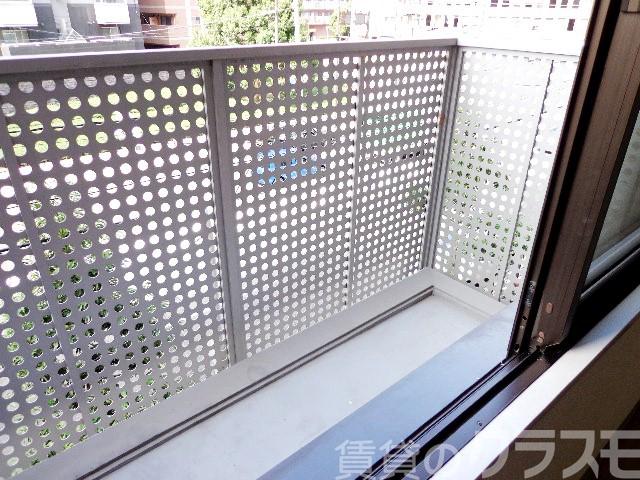 13/20 バルコニー