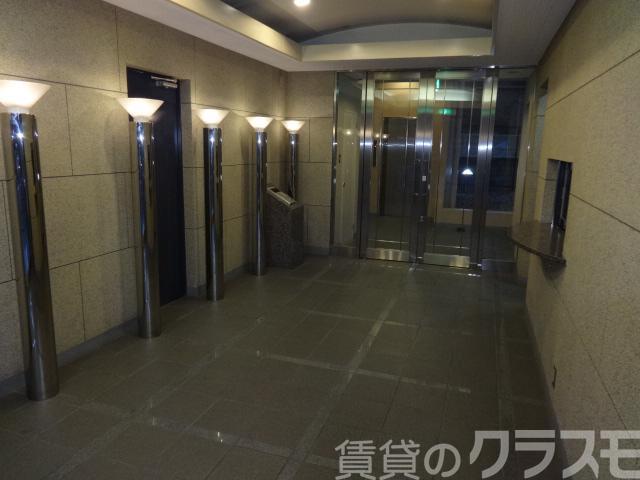 17/20 エントランス