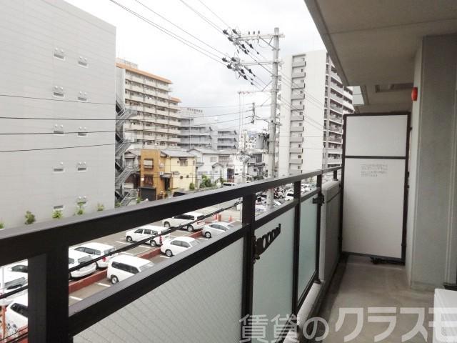 16/23 バルコニー