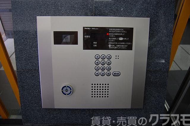 29/30 エントランス