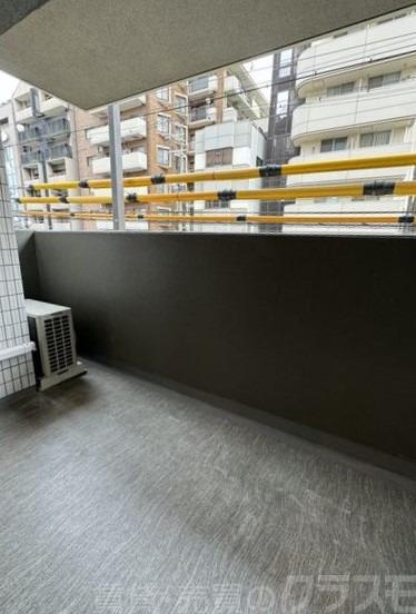 13/27 バルコニー