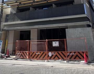 17/27 エントランス