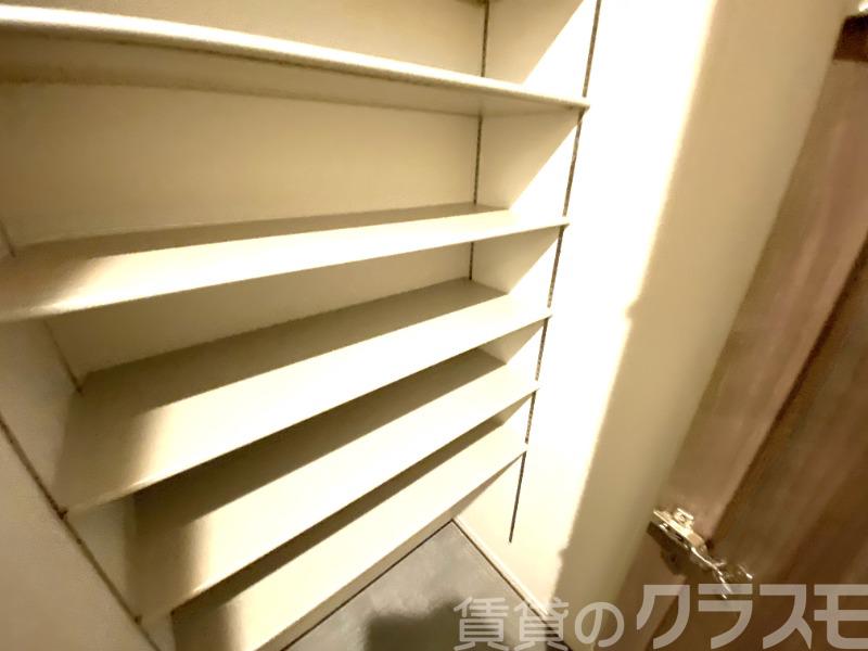 13/30 収納