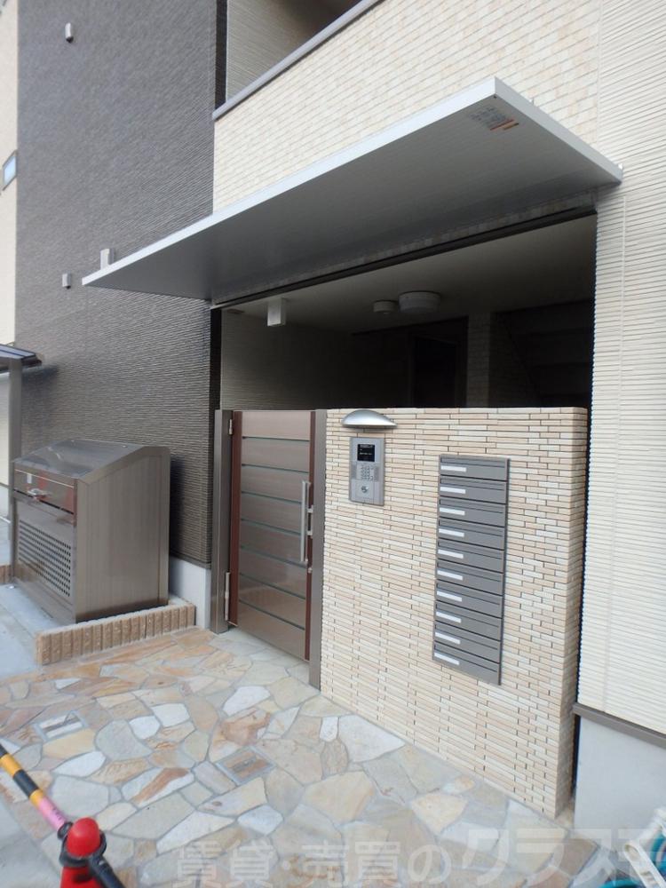 20/25 エントランス