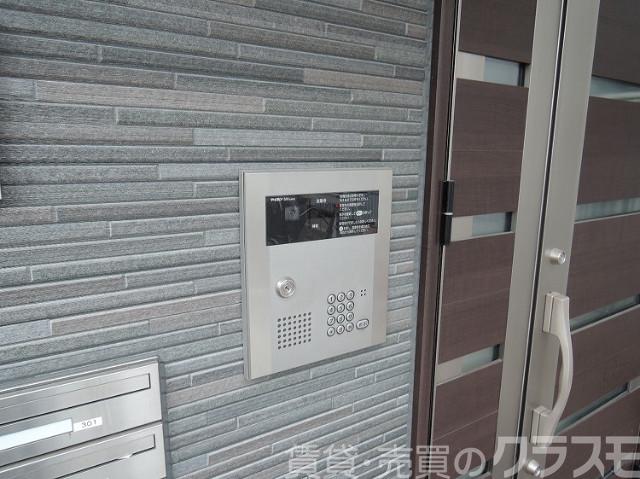 30/30 エントランス