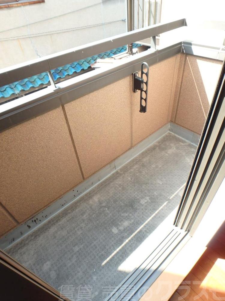 15/28 バルコニー